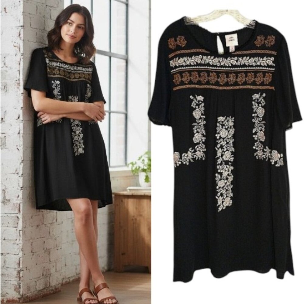 Knox Rose embroidered pullover tunic dress. M